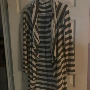 NWT - Women's Wrap/Thin Sweater/Soft material